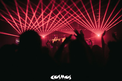 Cosmos Club en Sevilla